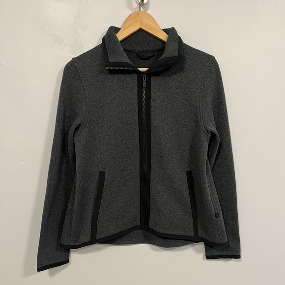 Lululemon Its Fleecing Cold Zip Up Heathered Black/Black 6 - Picture 8 of 16